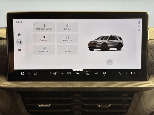 New 2026 Space White Metallic Ford Tremor® image 87