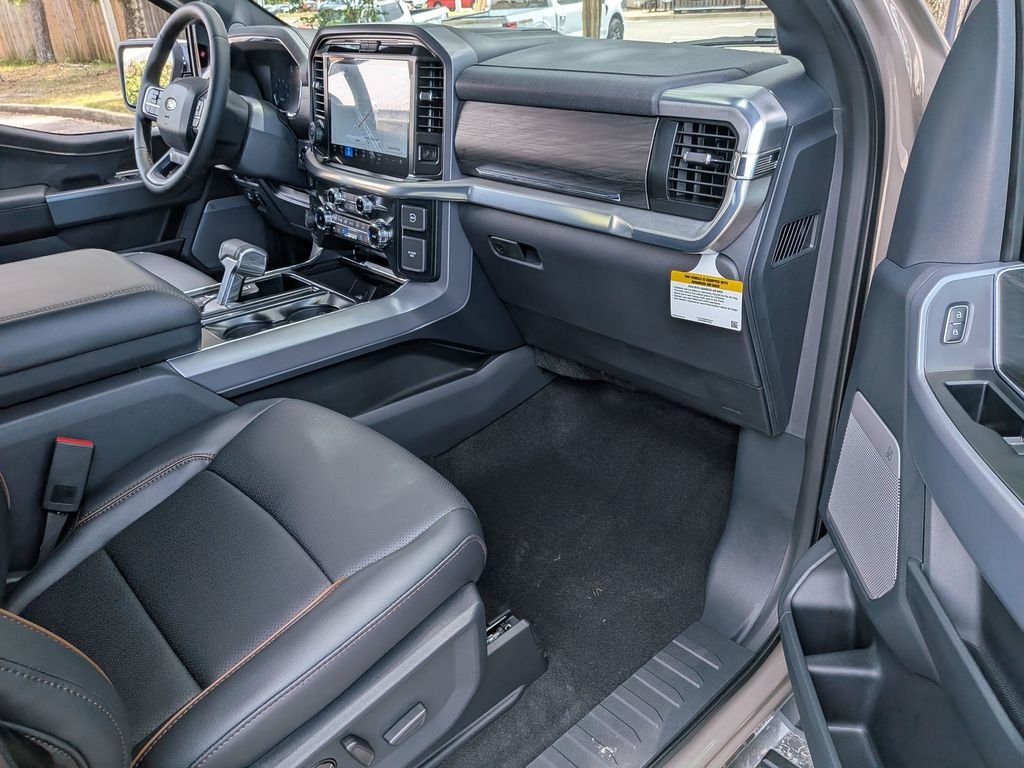 New 2026 Marsh Gray Ford Lariat® image 32