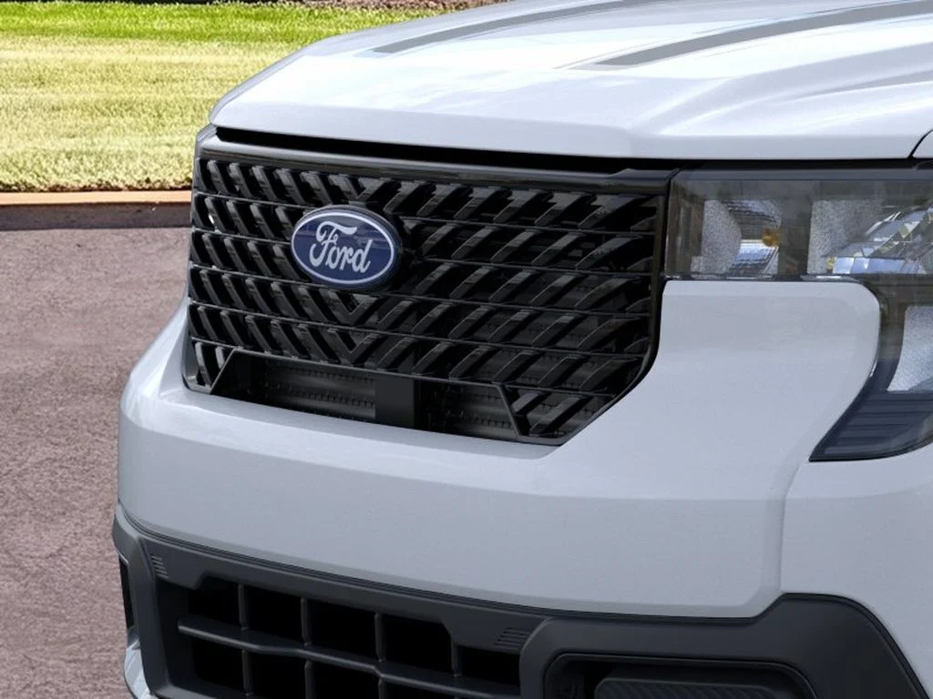New 2026 Space White Metallic Ford XLT image 18
