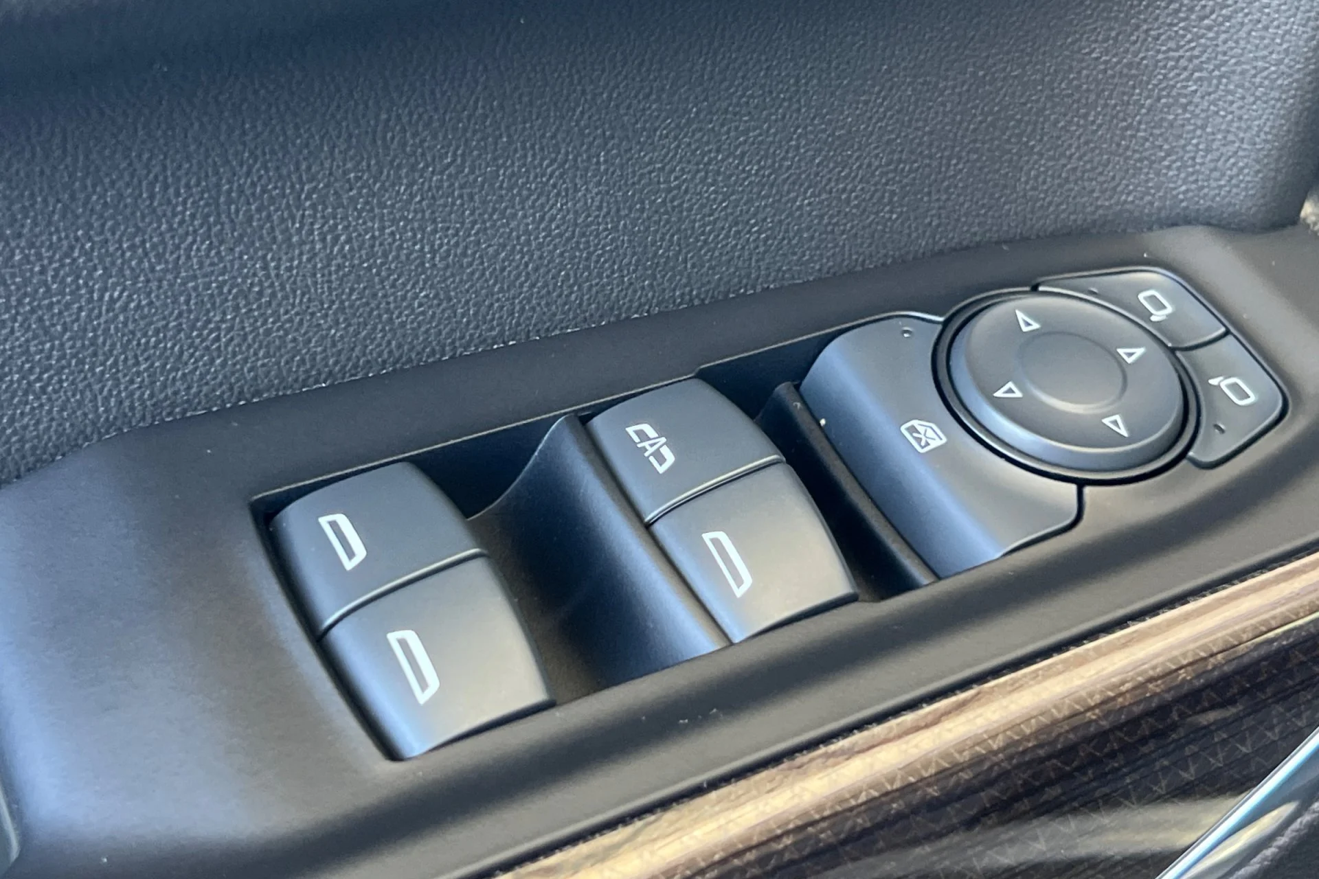Used 2022 Blue Chevrolet RST image 15
