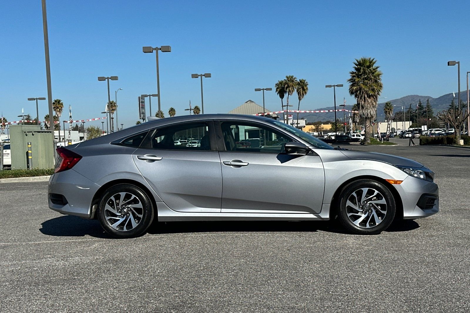 2017 Honda Civic EX photo 2