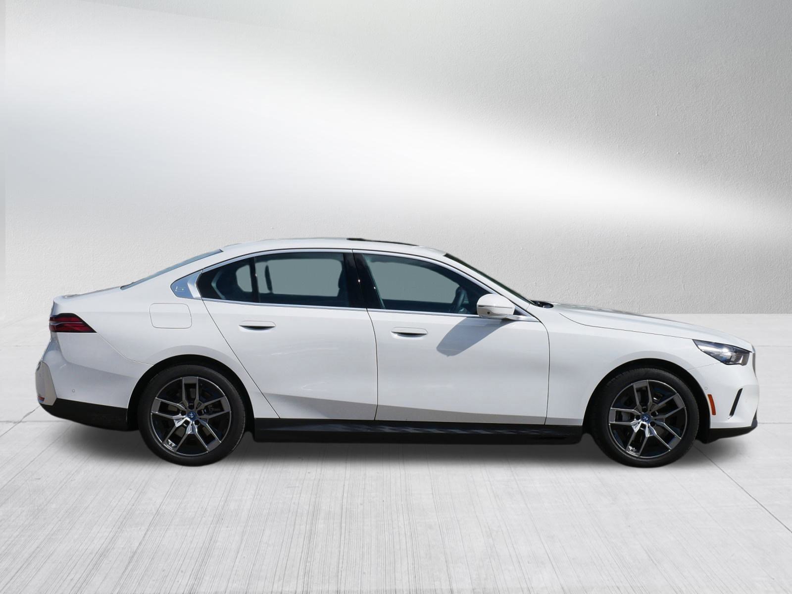2024 BMW i5 40 - Photo 8