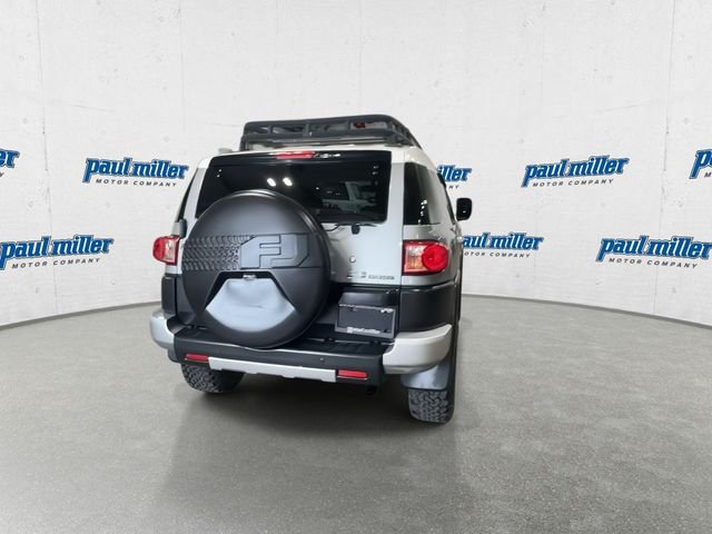 Used 2010  Toyota Base image 10