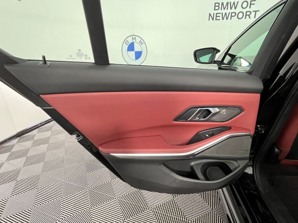 Used 2024 Black BMW M340i xDrive image 26