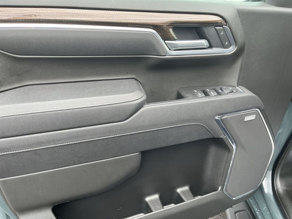 Used 2025 Gray Chevrolet LT Trail Boss image 13