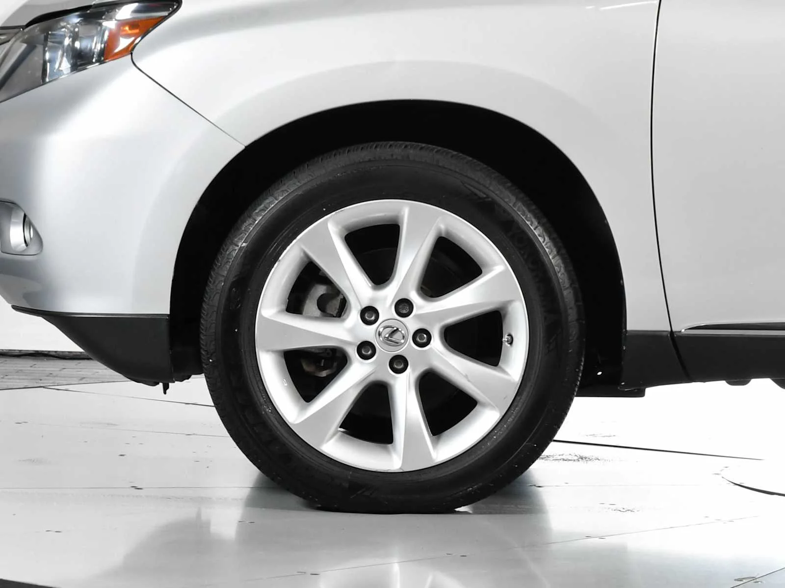 Used 2010 Tungsten Pearl Lexus  image 12