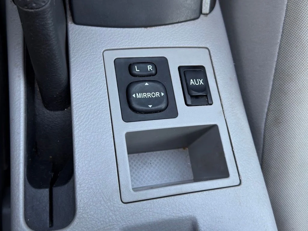 Used 2010 Red Toyota Base image 29