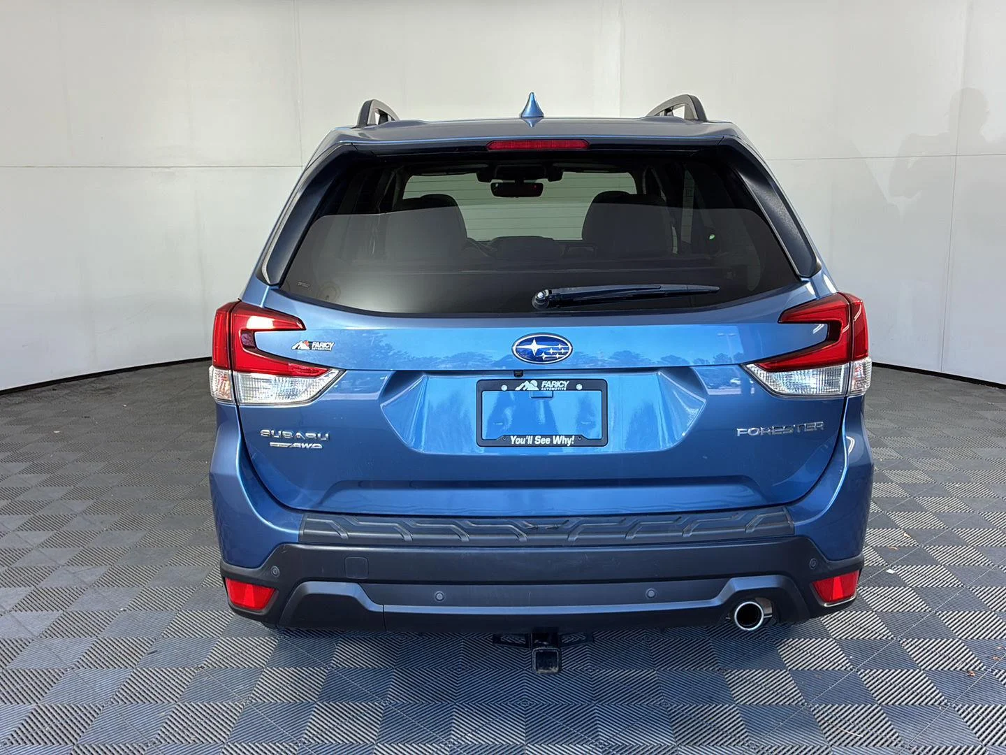 Used 2019 Horizon Blue Pearl Subaru Limited image 6