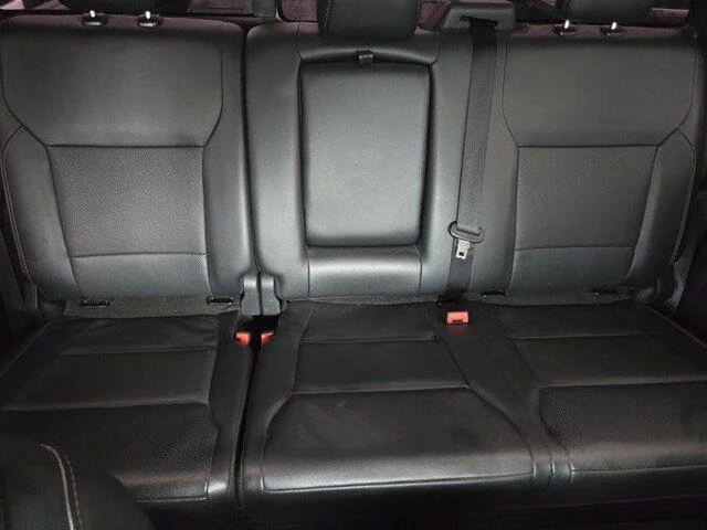 Used 2022 Antimatter Blue Metallic Ford LARIAT image 33