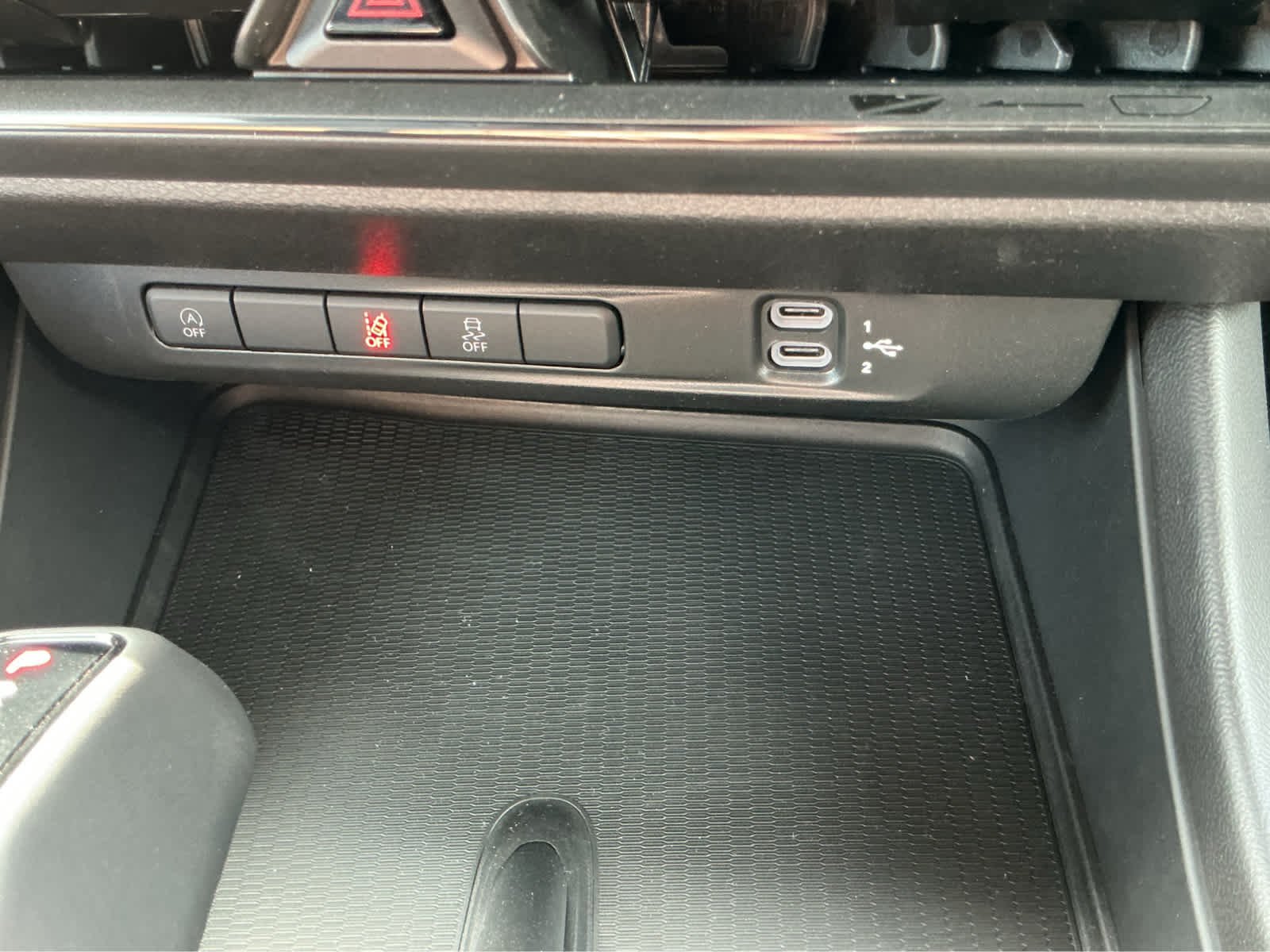 New 2026 Diamond Black Crystal Pearlcoat Dodge R/T image 23