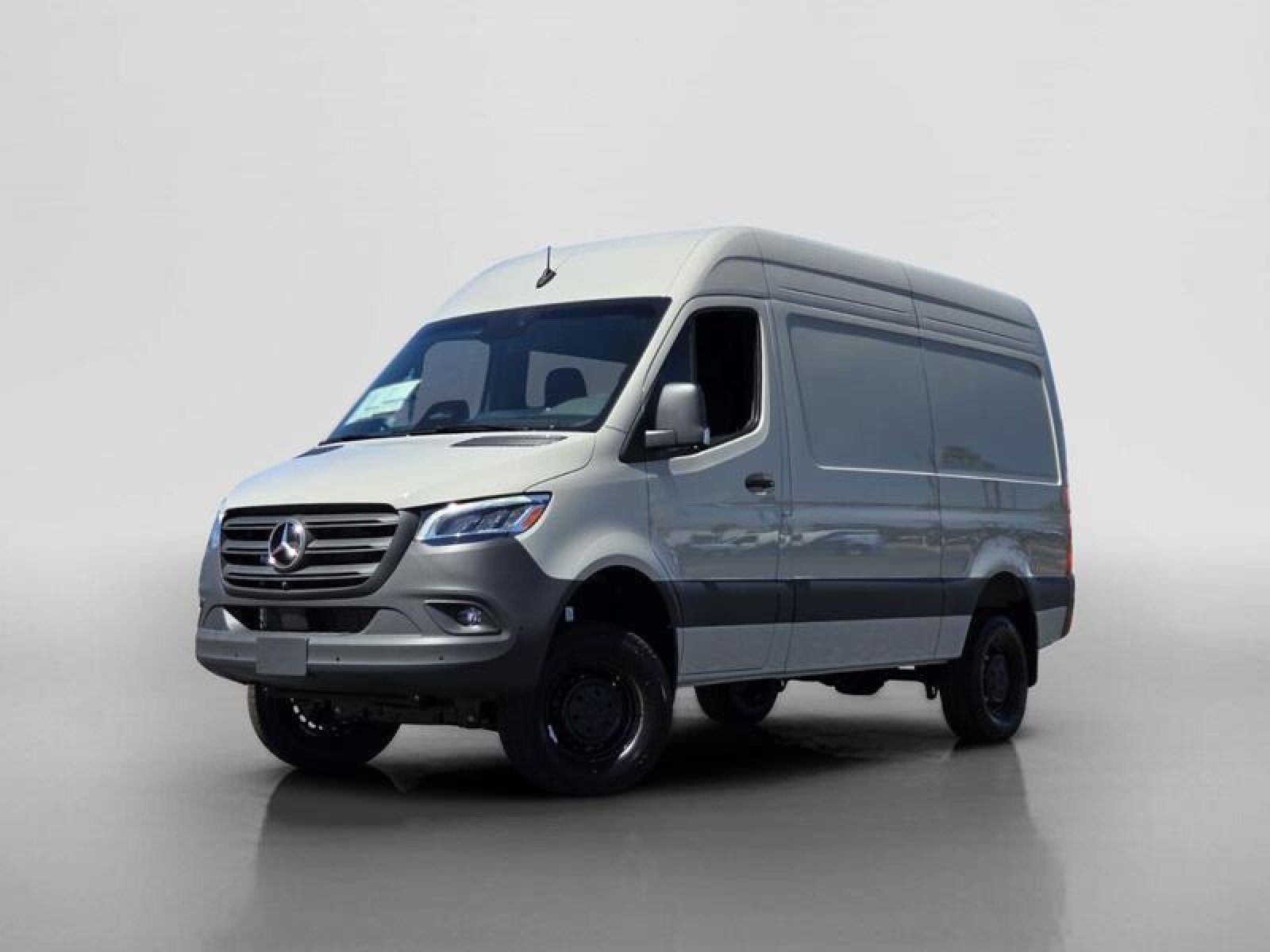 2026 Mercedes-Benz Sprinter 2500 144 WB HO AWD's photo
