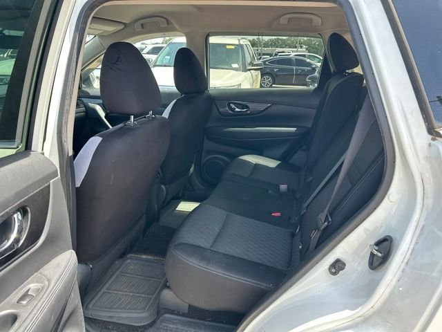 Used 2018 White Nissan SV image 19