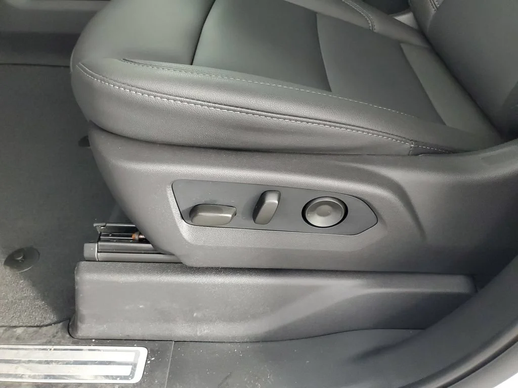 2026 Chevrolet Silverado 1500 RST - Photo 31