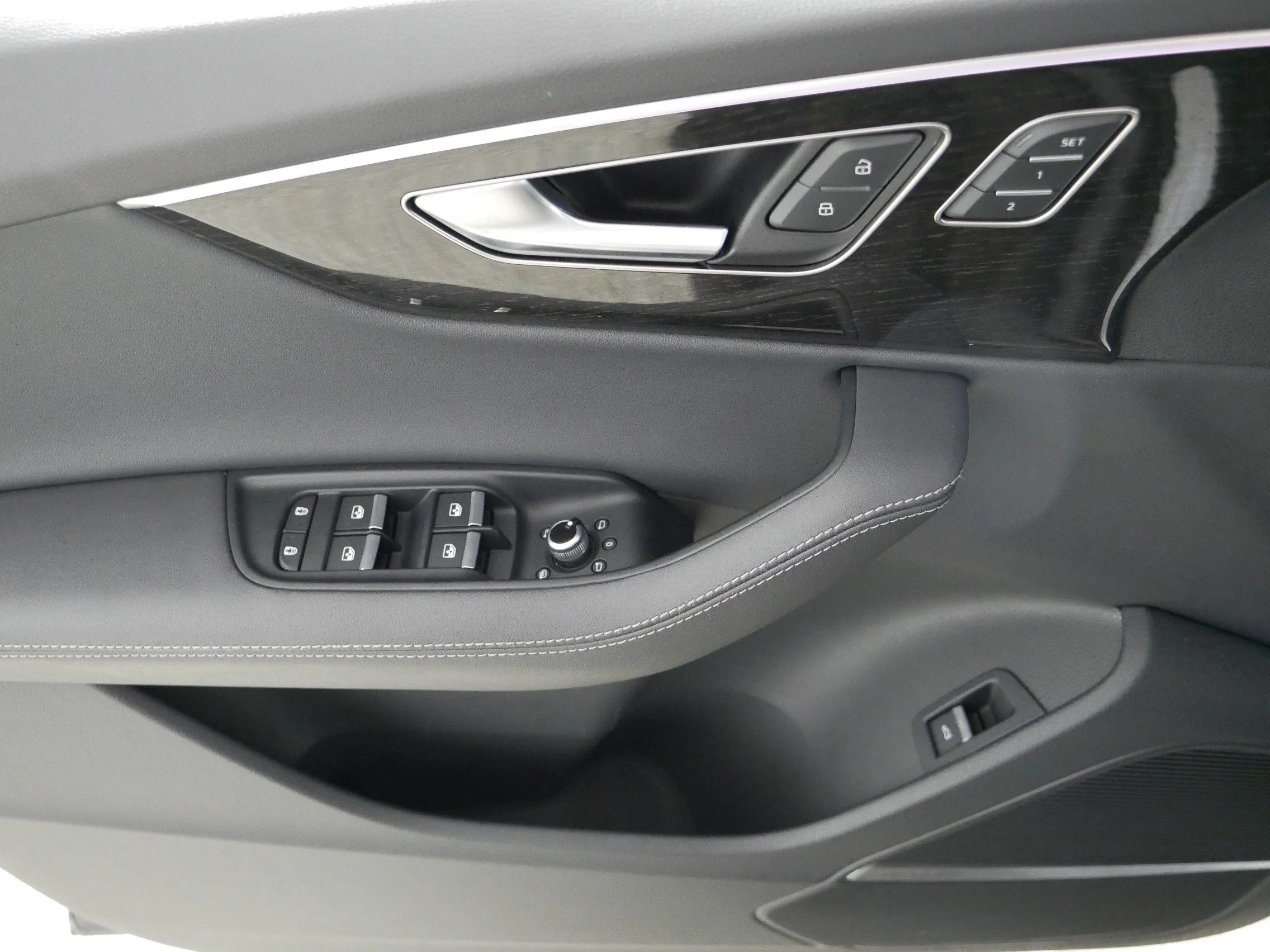 2025 Audi Q7 Premium Plus - Photo 19