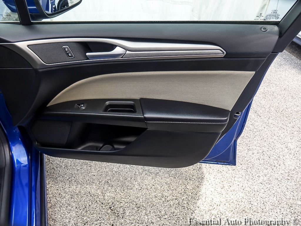 Certified Used 2018 Lightning Blue Ford S image 23