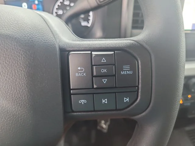 New 2026 Oxford White Ford XL image 30