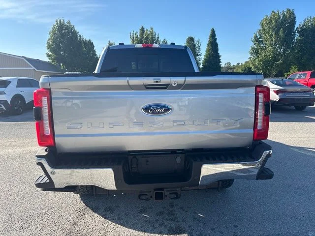 Used 2024 Silver Ford Lariat image 6