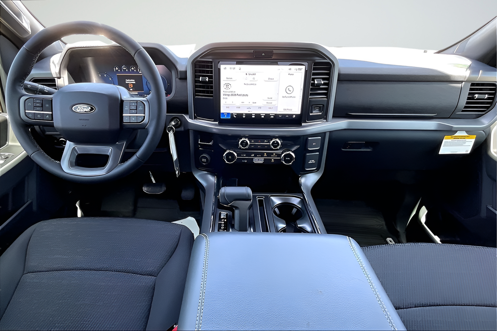 New 2026 Avalanche Ford XLT image 6
