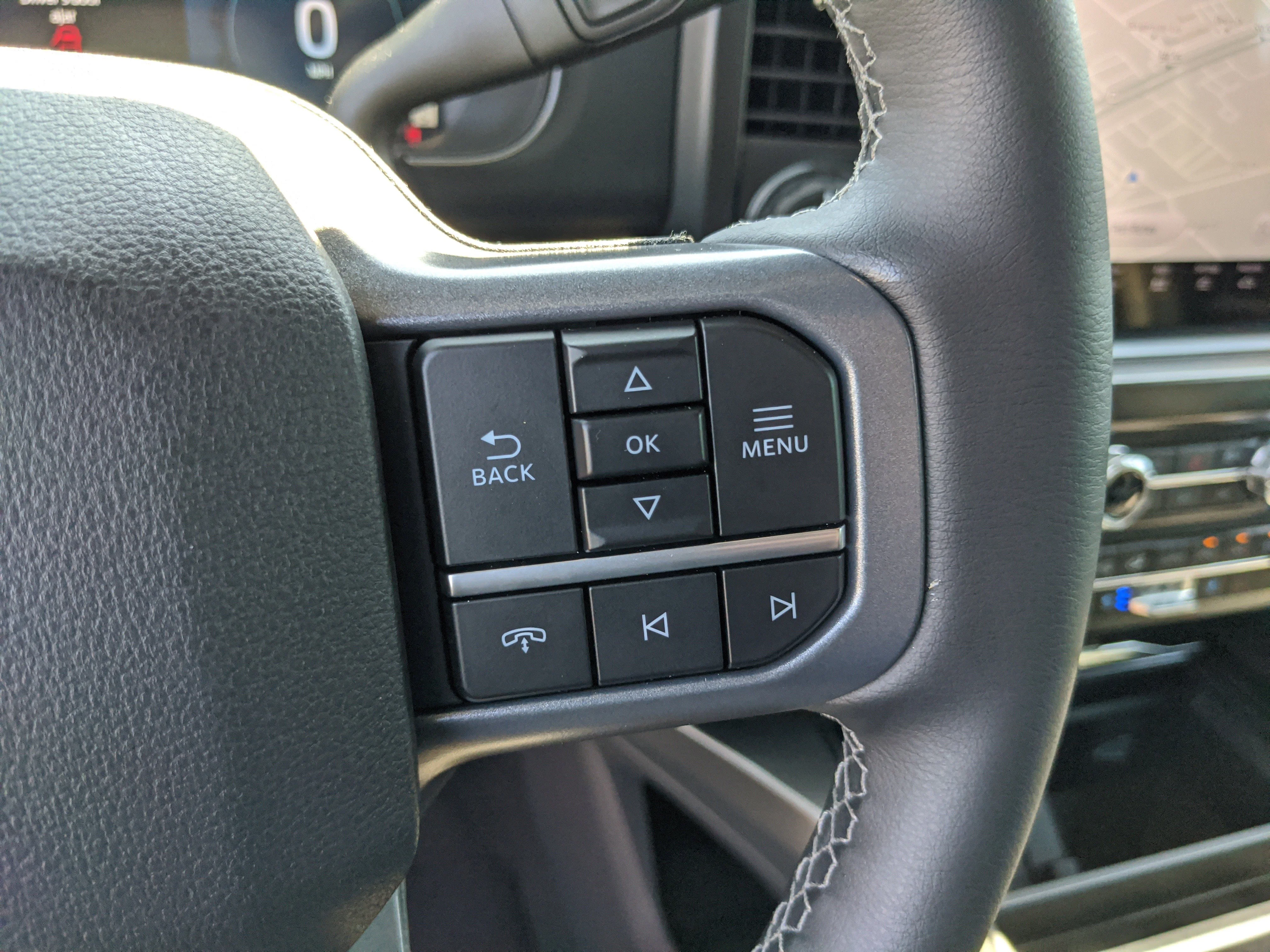 New 2026 Agate Black Metallic Ford F-250® Lariat® image 28