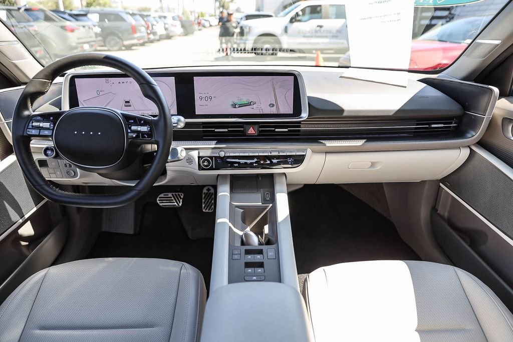 2024 Hyundai IONIQ 6 Limited - Photo 13