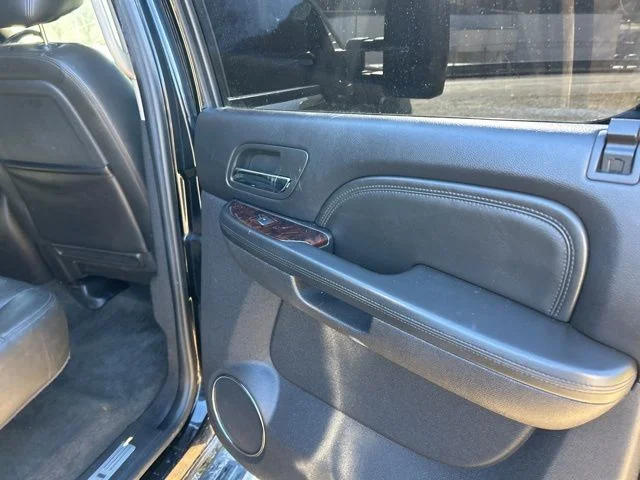 Used 2011 Black GMC Denali image 21