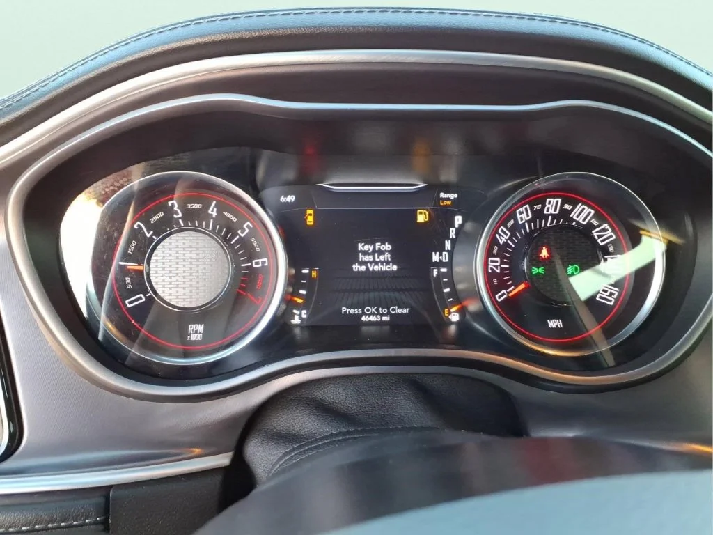 Used 2021 Red Dodge SXT image 21