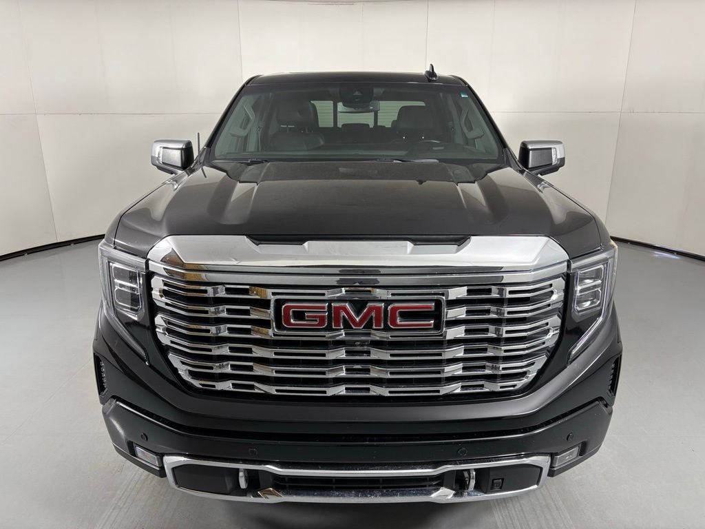 Used 2023 Black GMC Denali image 3
