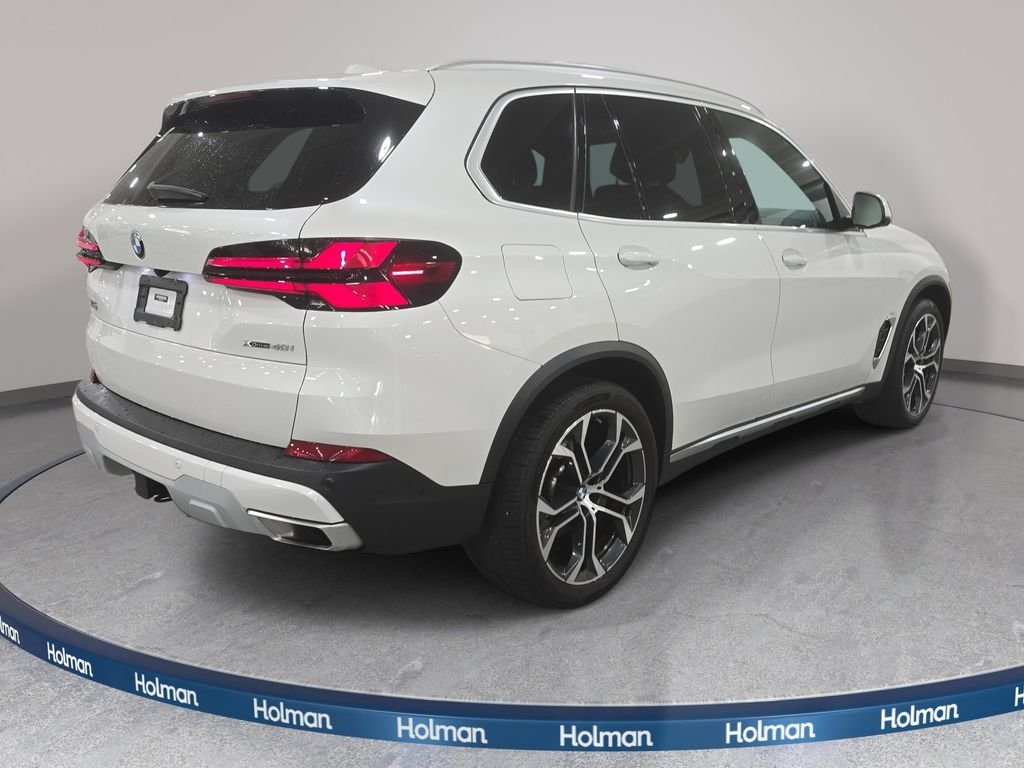 Certified Used 2024 Mineral White Metallic BMW xDrive40i image 5