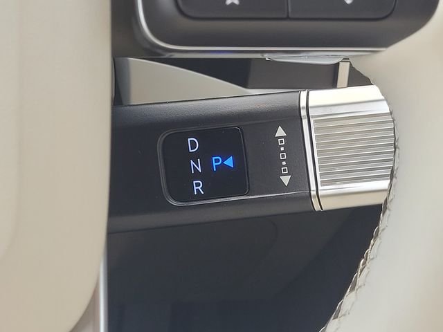 New 2025 Black Hyundai Calligraphy image 59