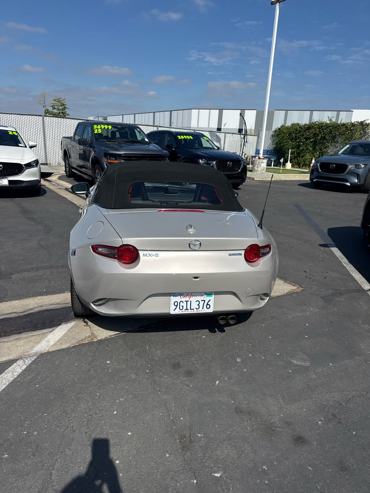 Used 2023 Platinum Quartz Metallic Mazda Grand Touring image 2