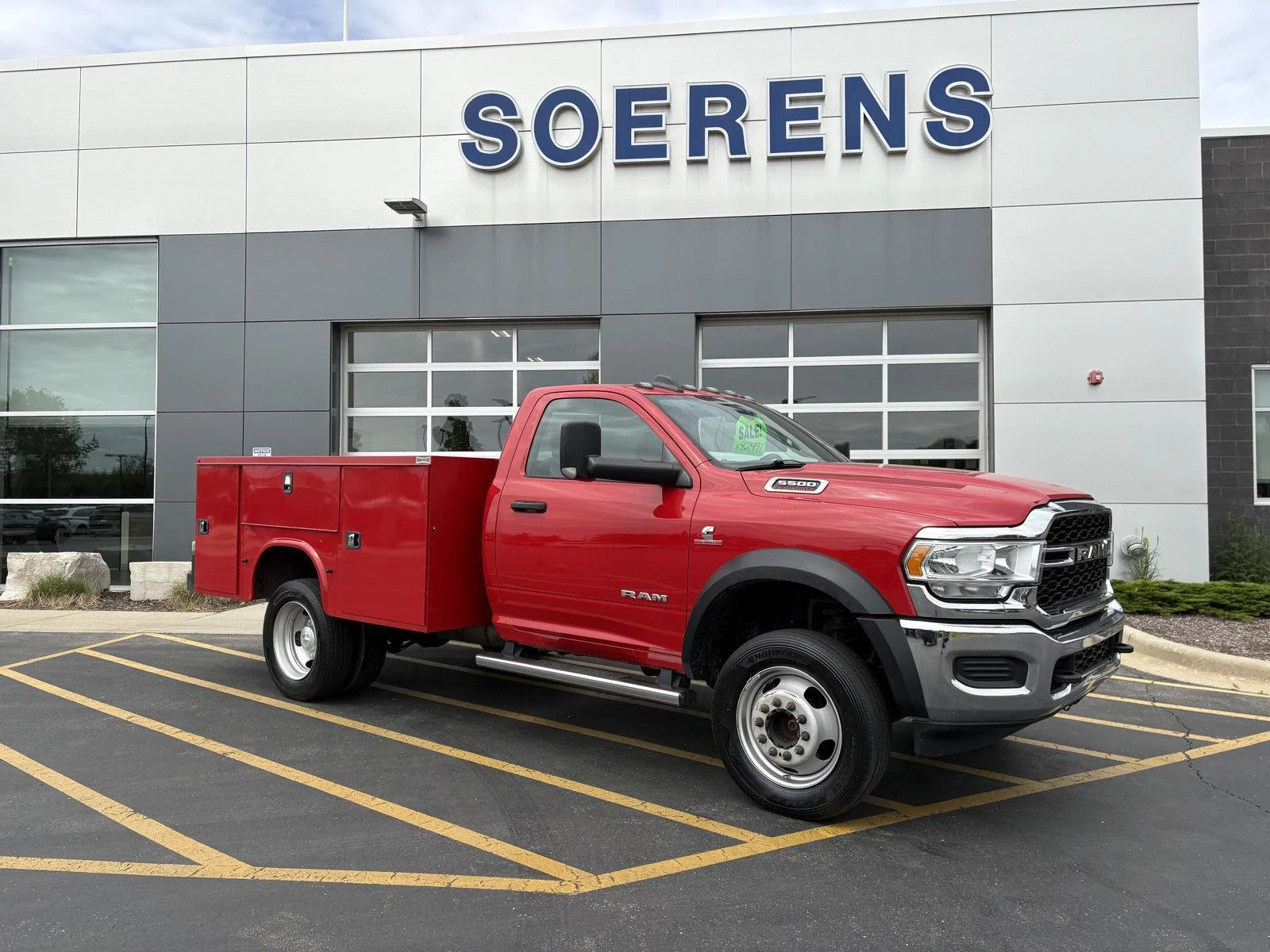 2022 RAM 5500 Tradesman 4X4 Reg Cab SWB DRW 145" WB's photo