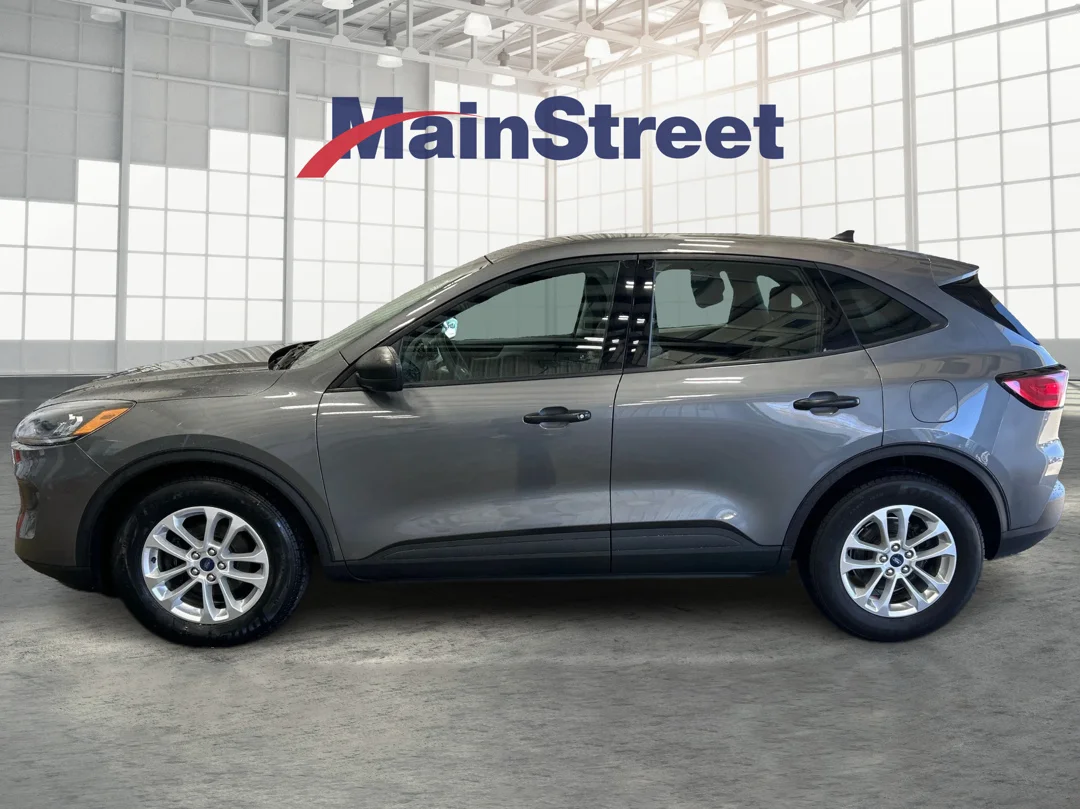 Used 2022 Ford Escape S with VIN 1FMCU0F64NUA21247 for sale in Lansing, KS