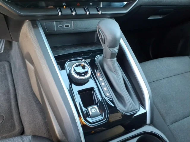 Used 2024 Blue Chevrolet Trail Boss image 26