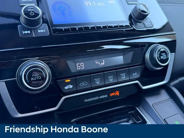 Used 2019 Red Honda LX image 24