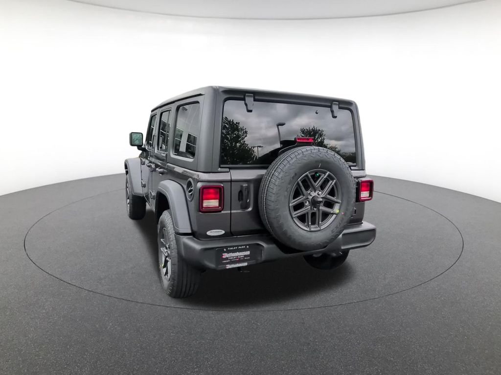 New 2026 Granite Crystal Metallic Clear-Coat Exterior Paint Jeep Sport S image 9
