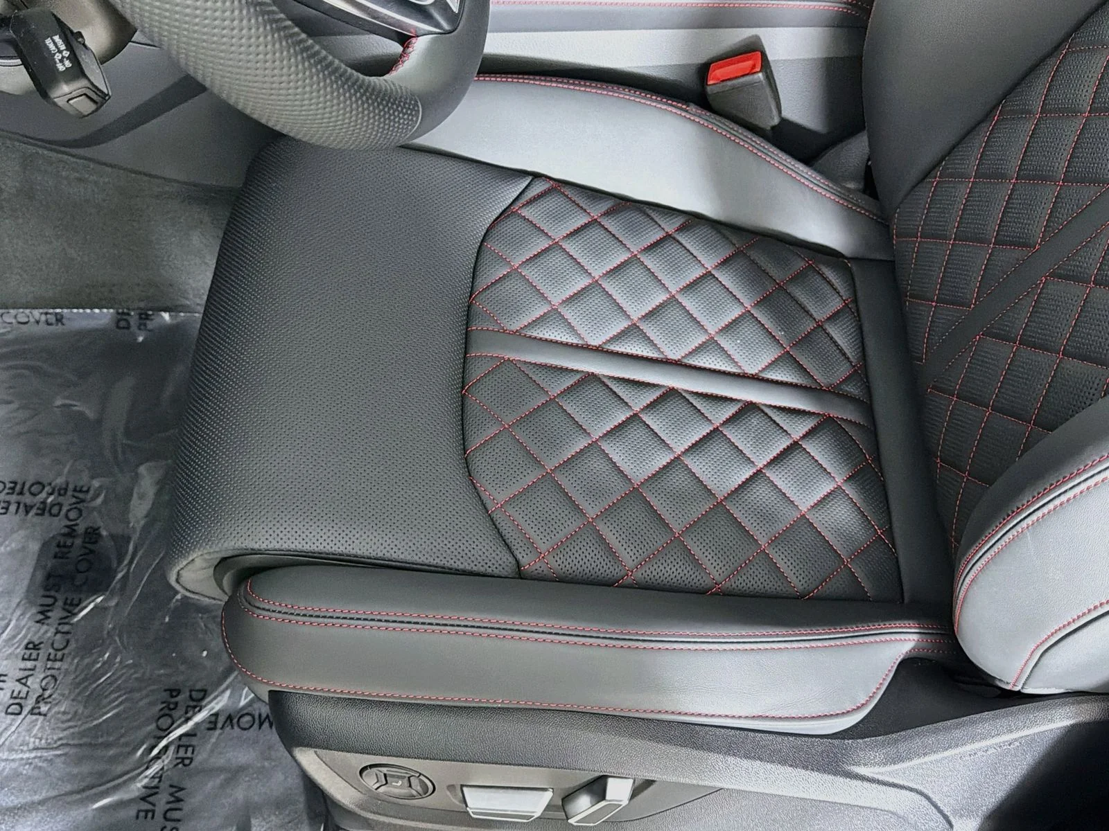 New 2026 Black Audi 4.0T Prestige image 20