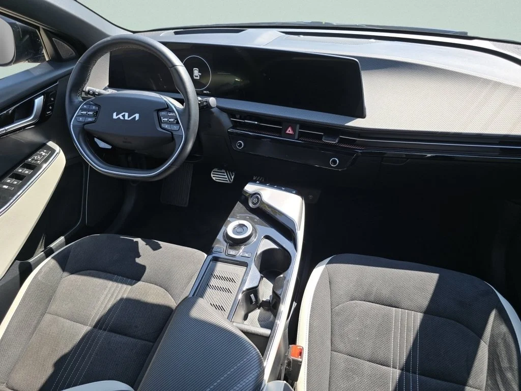Used 2022 Yacht Blue Kia GT-Line image 29