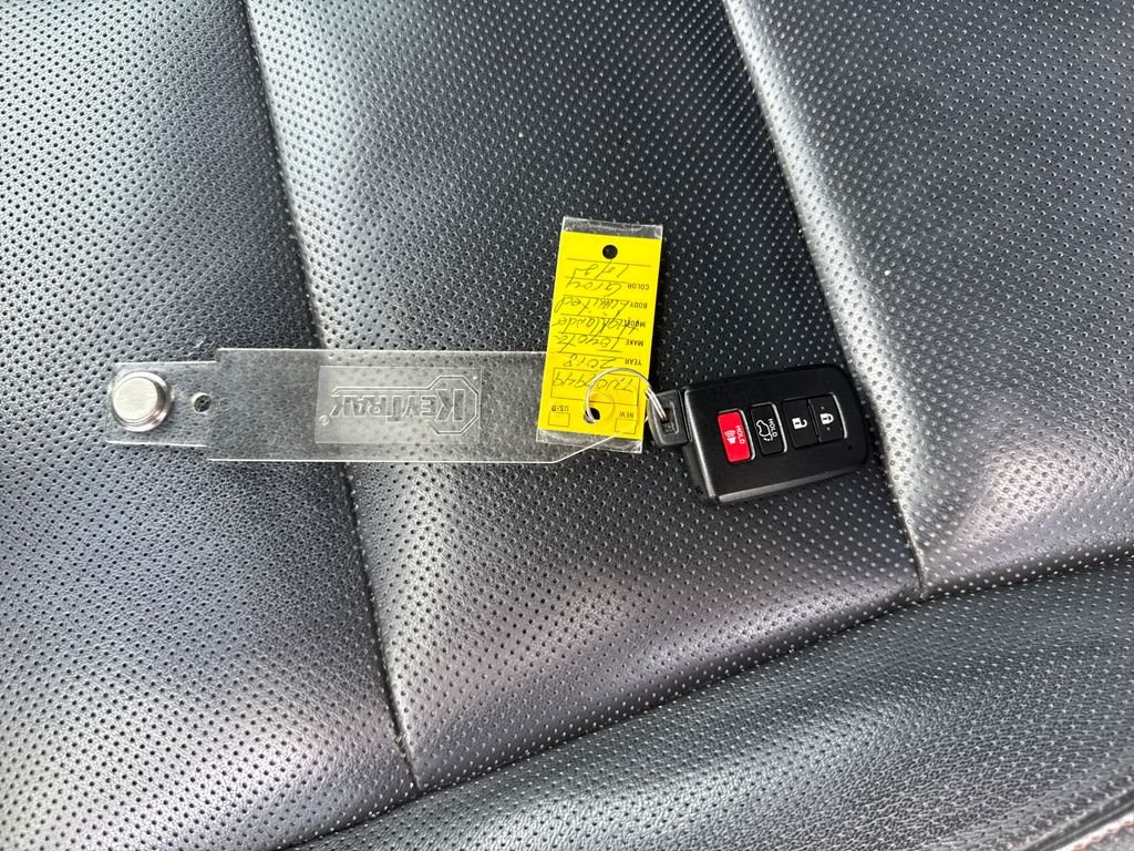 Used 2018 Gray Toyota Limited image 36