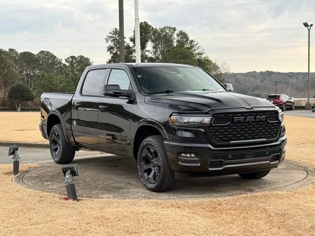 New 2026 Diamond Black Crystal Pearl-Coat Exterior Paint RAM Big Horn/Lone Star image 9