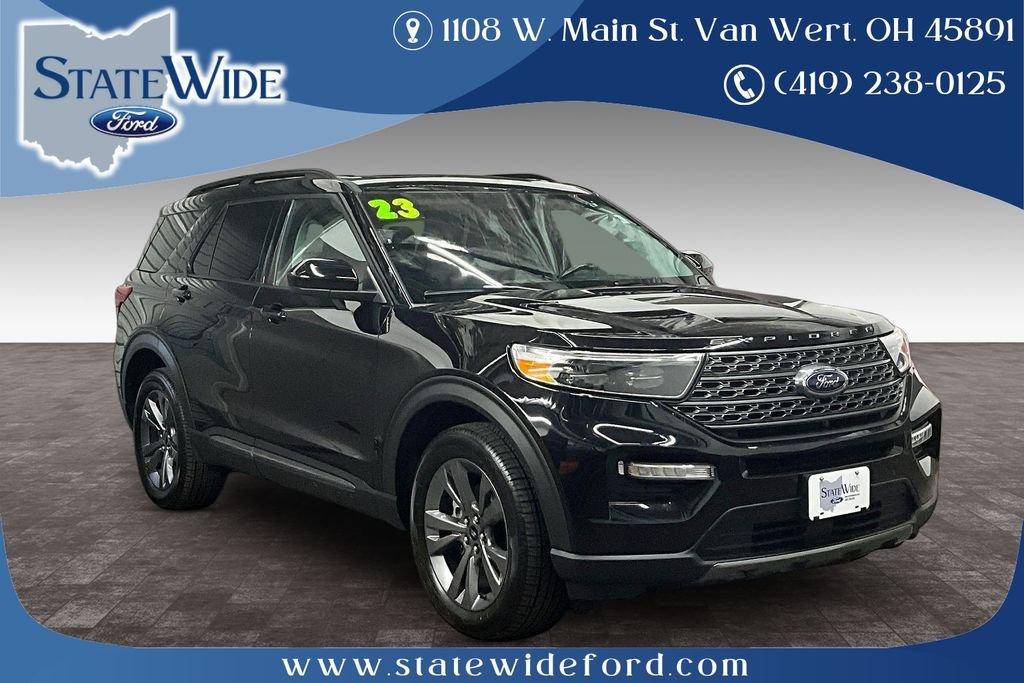 2023 Ford Explorer XLT 4WD's photo