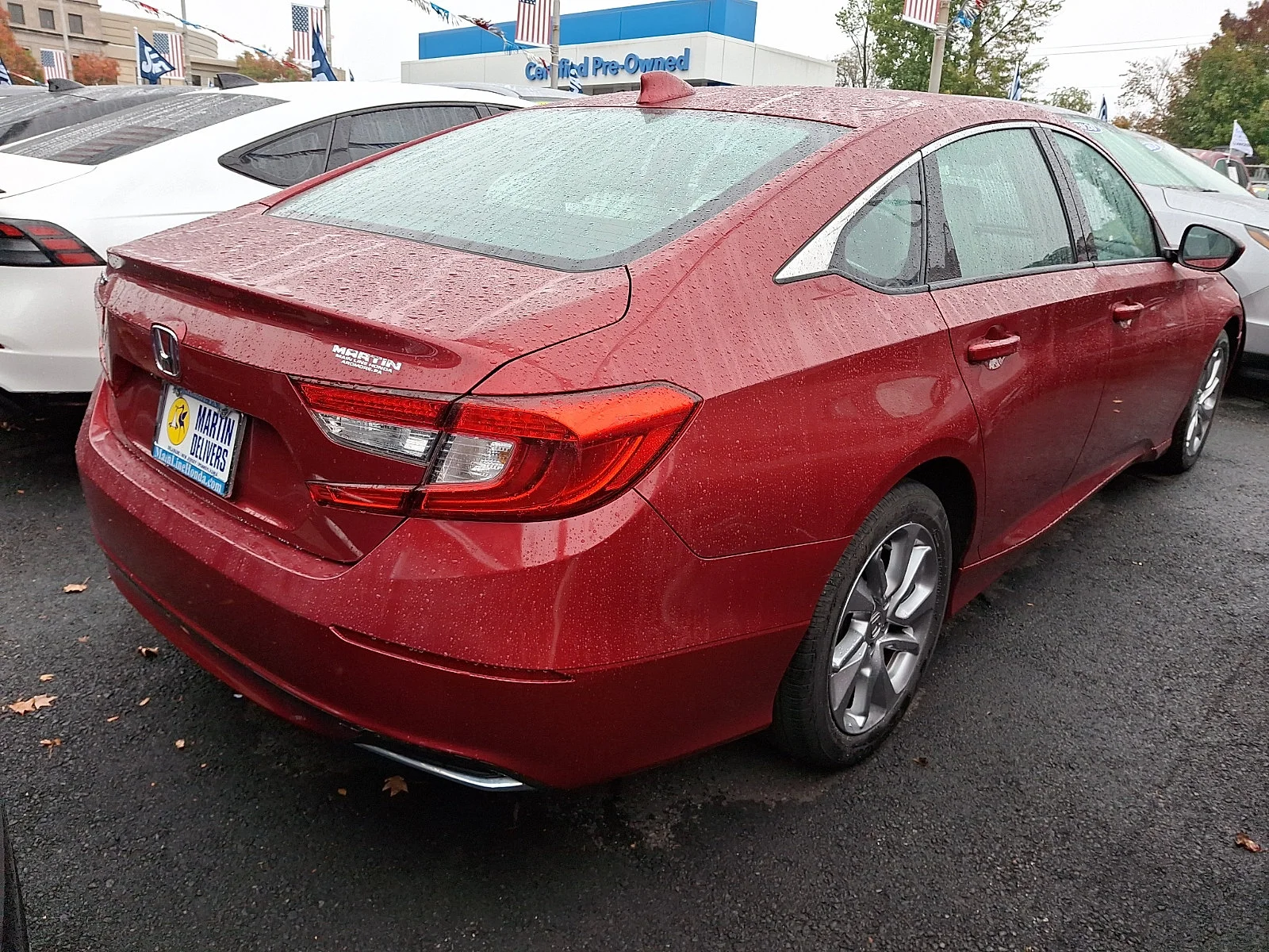 Used 2018 Radiant Red Metallic Honda LX 1.5T image 3