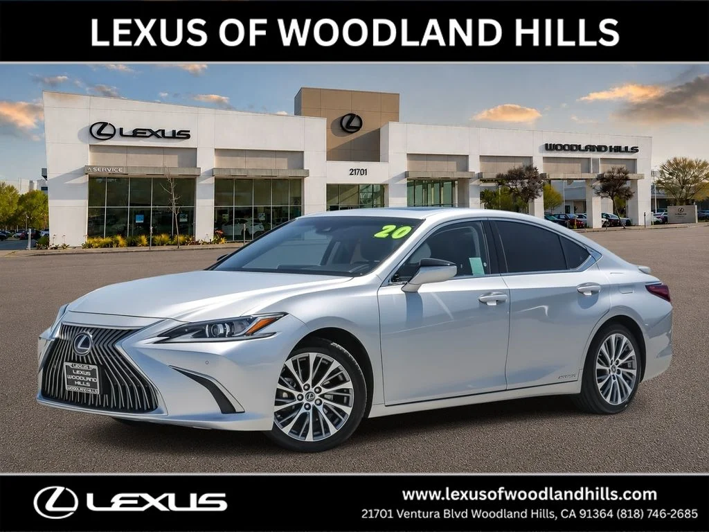 Used 2020 Silver Lexus 300h image 1