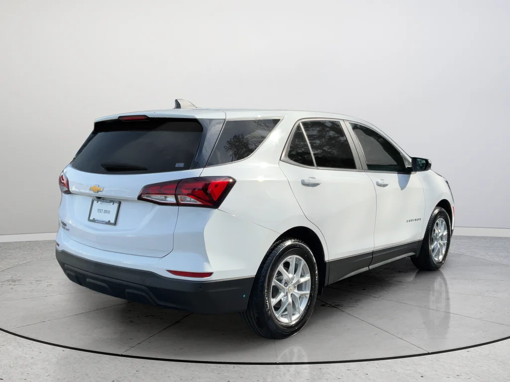 Used 2024 White Chevrolet LS image 7