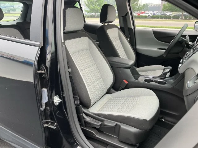 2024 Chevrolet Equinox LS - Photo 25