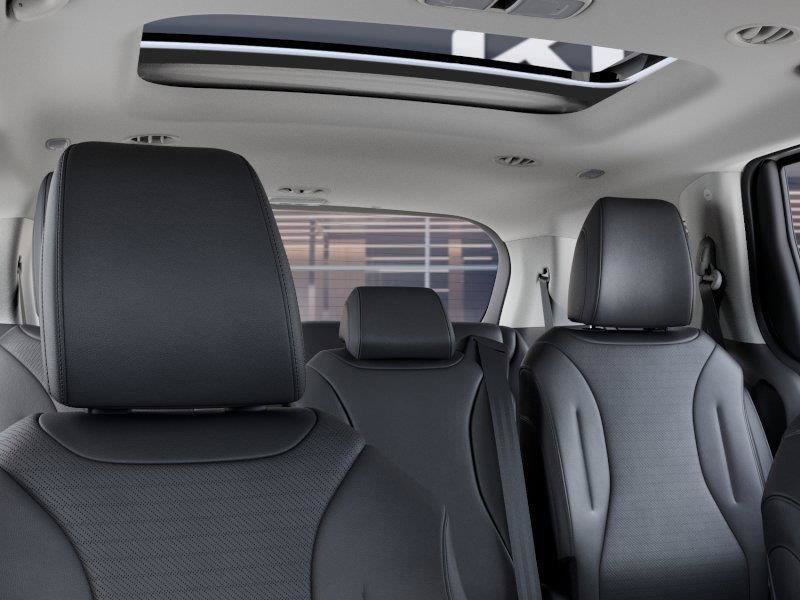 New 2026 Snow White Pearl Kia SX Prestige image 27