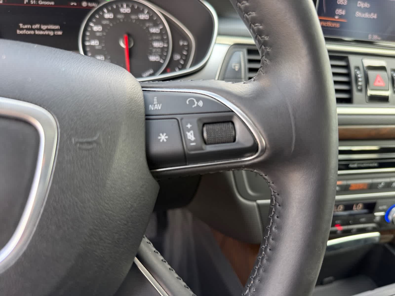 Used 2014 Daytona Gray Pearl Effect Audi 3.0 Prestige image 24