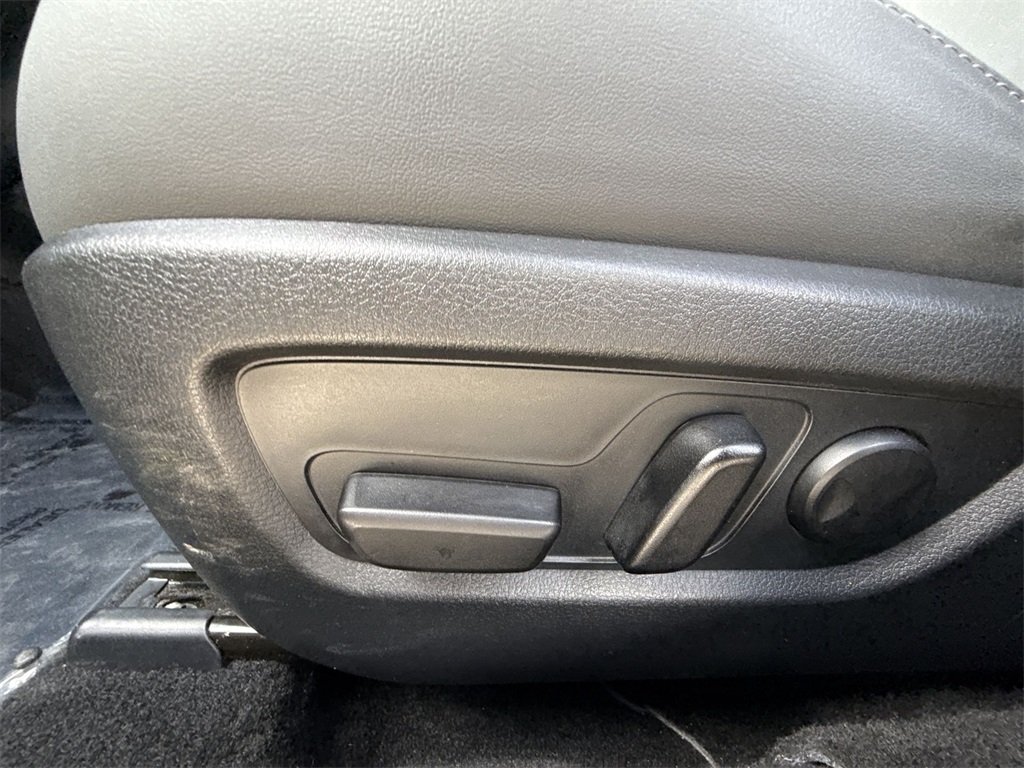 2023 MAZDA CX-30 - Image 11