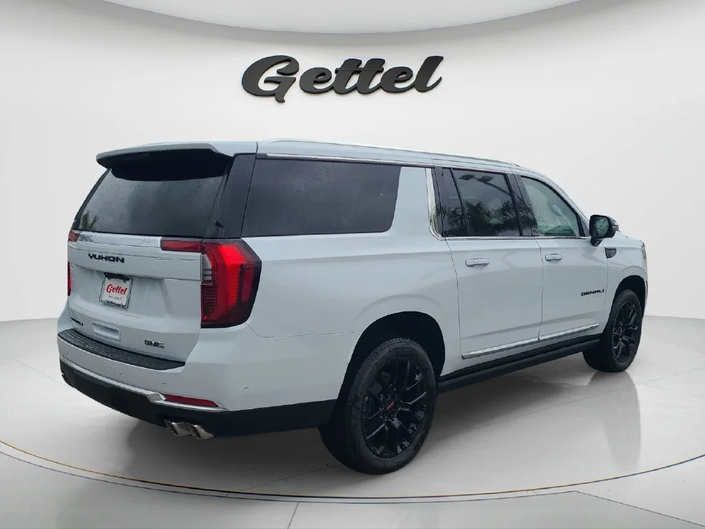 New 2026 Glacier White Tricoat GMC Denali image 5