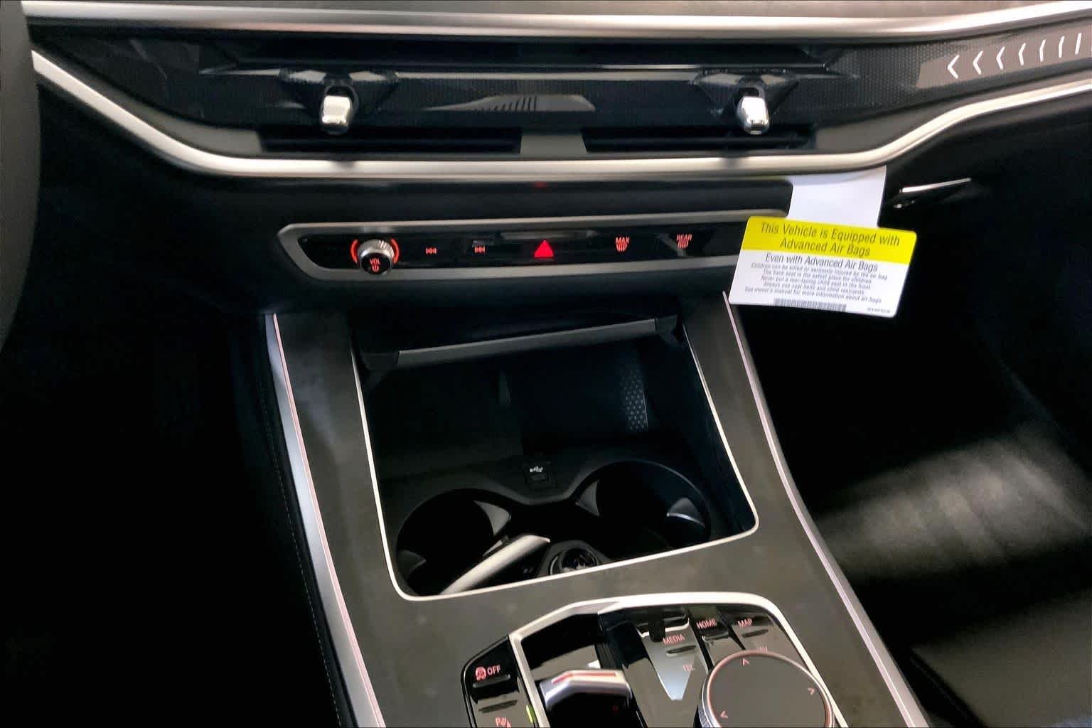 New 2026 Skyscraper Grey Metallic BMW xDrive40i image 19