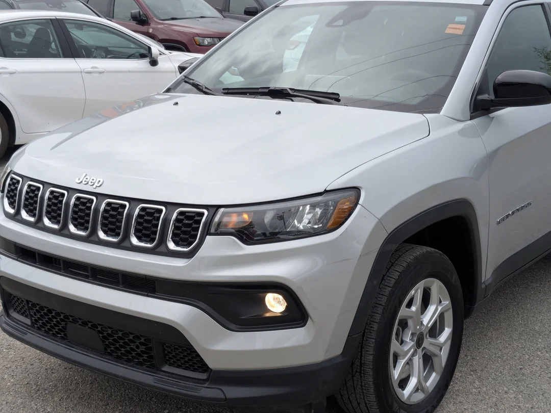 Certified Used 2025 Silver Jeep North - - 4x4 - Back Up Cam - Forward Collision - Remote Start & More! image 9
